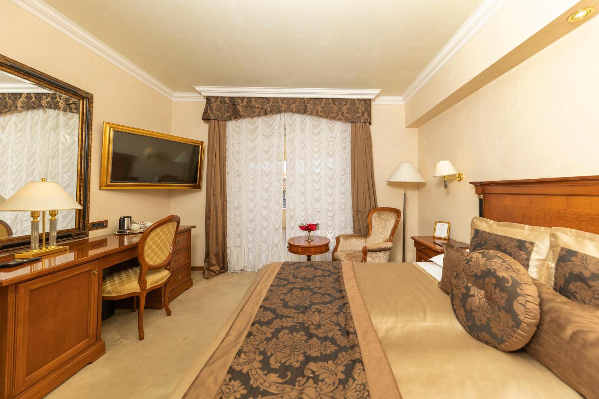 Hotel Niko